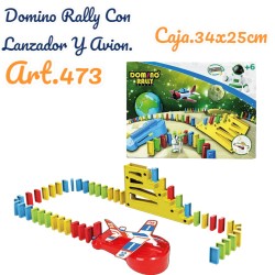 DOMINO LANZA AVION
