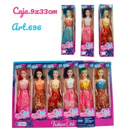 MUNECA FLACA EN CAJA